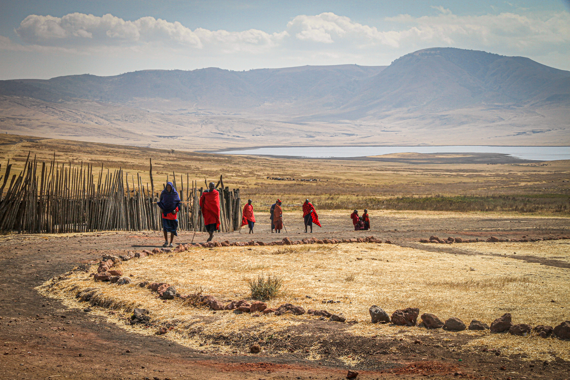 Masajská vesnice, NP Serengeti - Planeta lidí - David Švejnoha