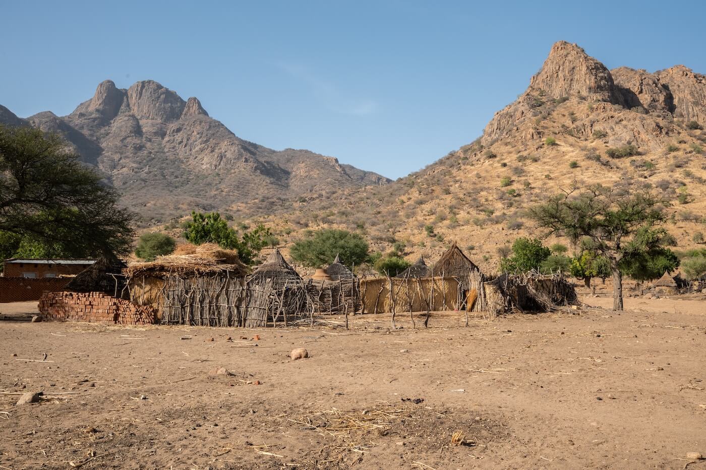 Dangaleat - Hadjarai - Lidé z hor | David Čečelský | Planeta lidí