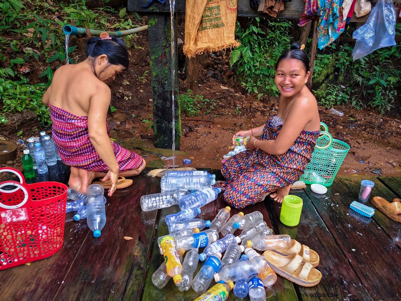 Domy, kde žijí mrtví, kmen Tampuan - Kambodža | Milan Daněk | Planeta lidí