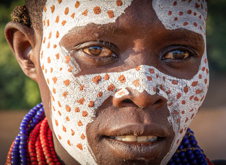 Kmen Karo - Umělci divočiny | Planeta lidí