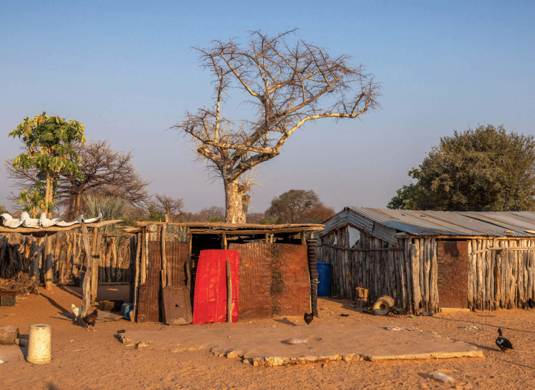 Sloní uši - Kmen Humbi, Angola | Planeta lidí