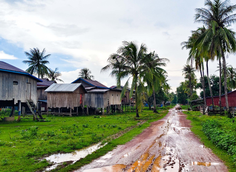 Motorka v hrobě - kmen Kachok | Milan Daněk | Planeta lidí