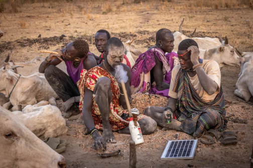 Strážci dobytka - Mundari, Jižní Súdán | Planeta lidí