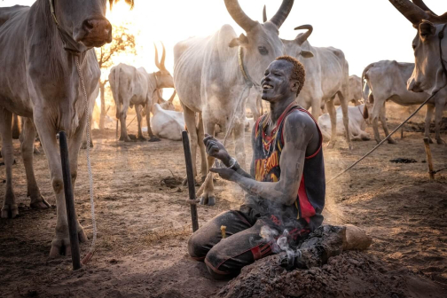 Strážci dobytka - Mundari, Jižní Súdán | Planeta lidí