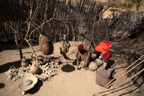 Dangaleat - Hadjarai - Lidé z hor | David Čečelský | Planeta lidí