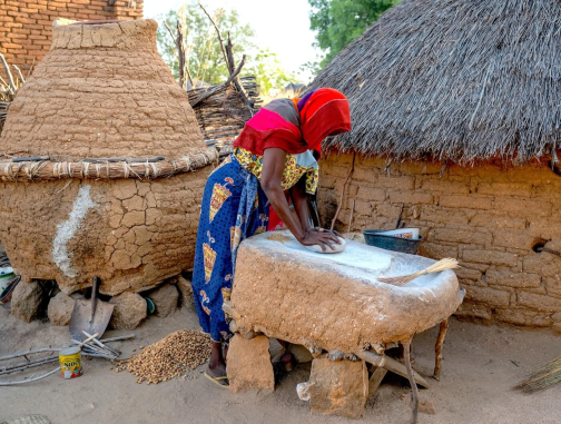 Dangaleat - Hadjarai - Lidé z hor | David Čečelský | Planeta lidí