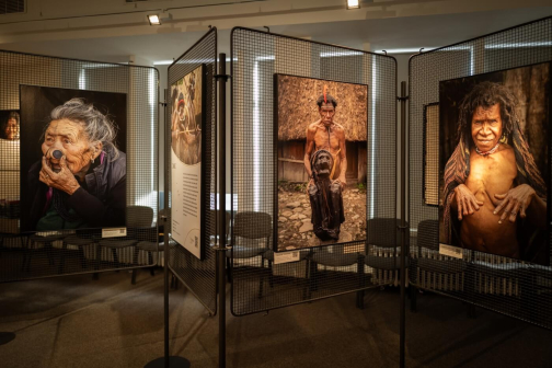 Výstava Planeta lidí v galerii V. Olivy v Novém Strašecí