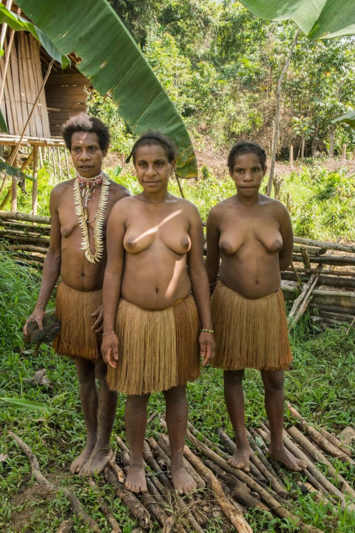 Korowajové, Západní Papua - David Čečelský - Planeta lidí