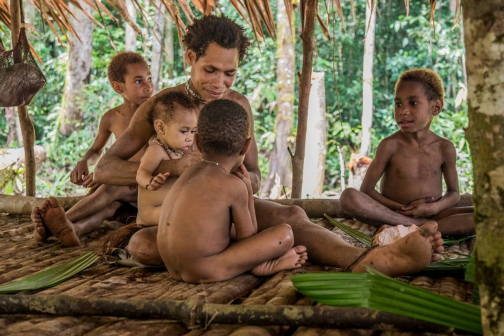 Korowajové, Západní Papua - David Čečelský - Planeta lidí