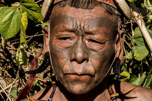 Nágové Konyak - Poslední lovci lebek, Nagaland - David Čečelský, Planeta lidí