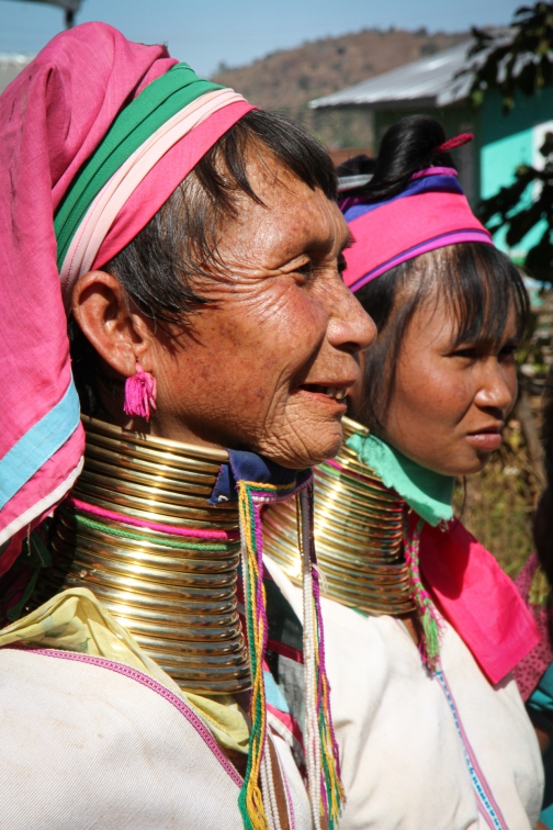 Padaung, Loikaw, východní Barma - Planeta lidí