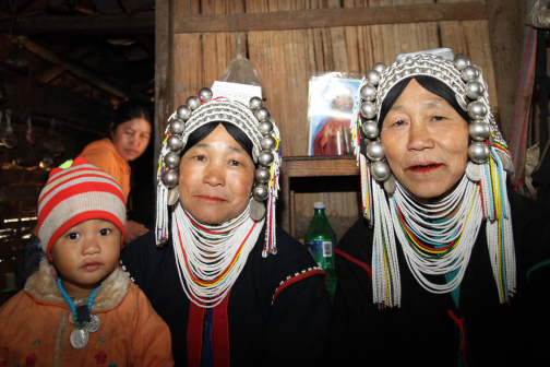 Akha, Východní Barma - Planeta lidí