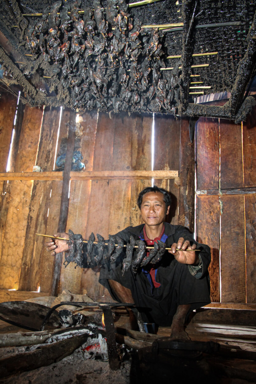 Akha, Východní Barma - Planeta lidí