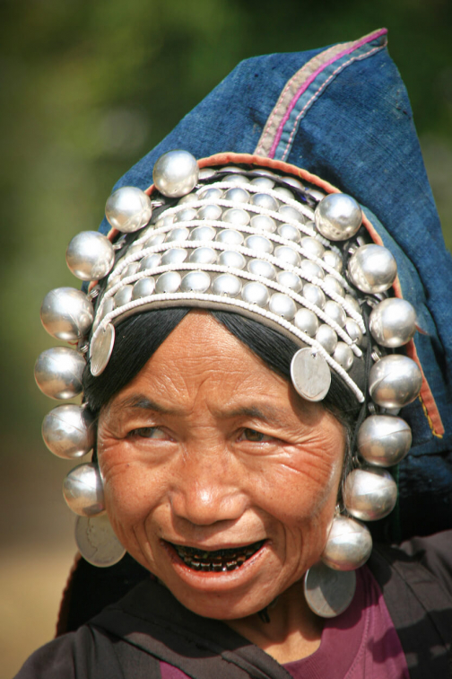 Akha, Východní Barma - Planeta lidí