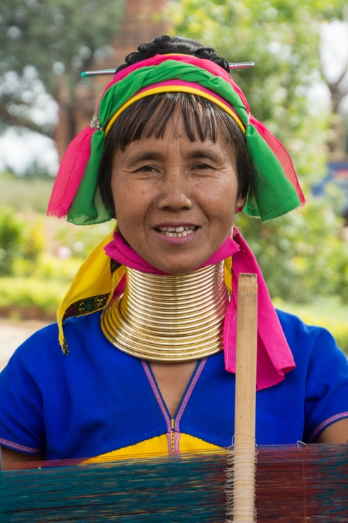 Padaungové, Myanmar - Planeta lidí  | Lucie Brodecká