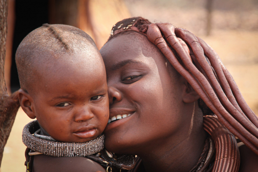 Himbové v okolí Epupa Falls, Namibie - Kaokeveld | Planeta lidí