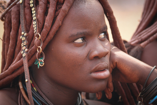 Himbové v okolí Epupa Falls, Namibie - Kaokeveld | Planeta lidí