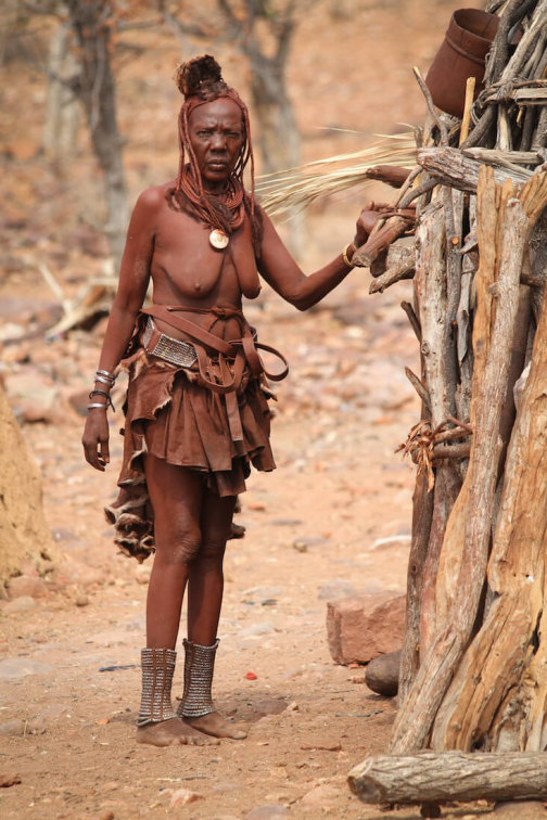Himbové v okolí Epupa Falls, Namibie - Kaokeveld | Planeta lidí