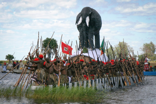 Slavnost Kuomboka - kmen Lozi, Barotseland - Zambie | Planeta lidí