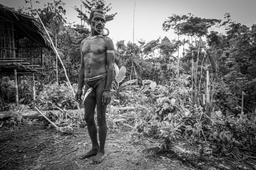 Kombai - Západní Papua, Indonésie - Miroslav Haluza | Planeta lidí