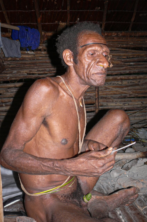 Kombai - Západní Papua, Indonésie - Miroslav Haluza | Planeta lidí