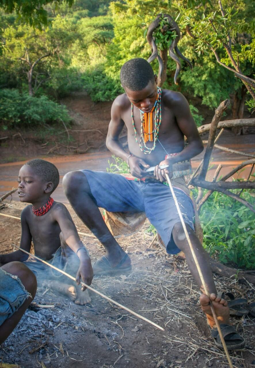 Kmen Hadzabe, jezero Eyasi - Tanzanie - Jaromír Giecek | Planeta lidí