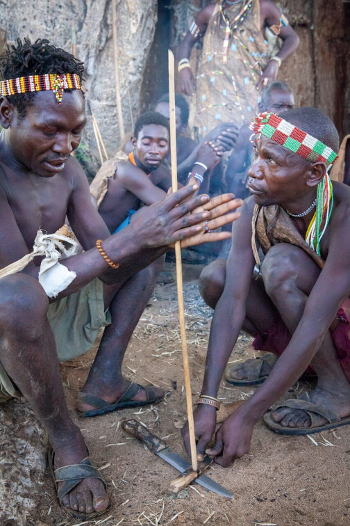 Hadzabe, jezero Eyasi - Tanzanie - Planeta lidí | David Švejnoha