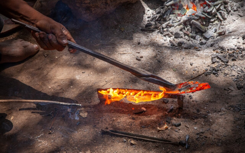 Kmen Datoga - jezero Eyasi, Tanzanie | Planeta lidí