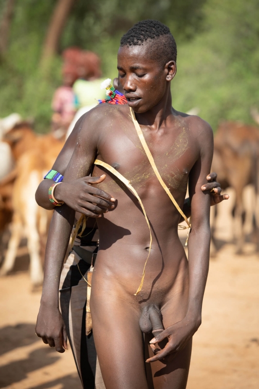 Bull Jumping - Ukule Bula, kmen Hamar - Jižní Etiopie | Planeta lidí - David Švejnoha