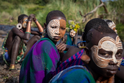Surmové, jižní Etiopie - Suri | Planeta lidí