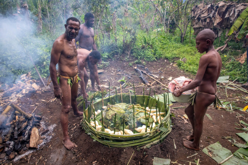 Asarové - Asaro, Mudmen, Holosa - Papua - Nová Guinea | Planeta lidí