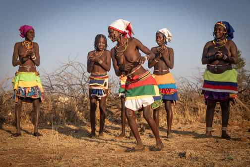 Kmen Dimba | Dhimba | Zemba - Jižní Angola | Planeta lidí