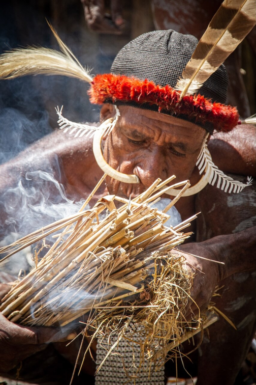 Vesnická zabíjačka, Daniové - Západní Papua - David Švejnoha | Planeta lidí